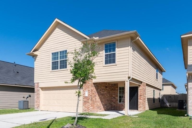 2435 Gibbs Bend Court - Photo 1