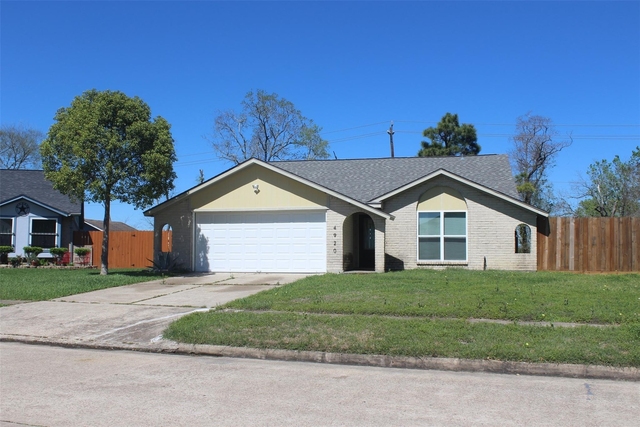 4920 Deerwood Circle - Photo 1