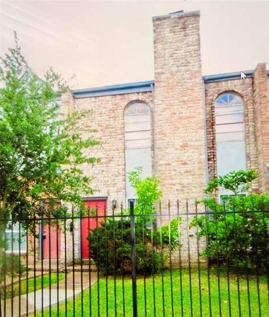 11203 Shannon Hills Drive - Photo 1