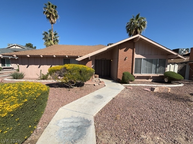 2894 Karen Avenue - Photo 1