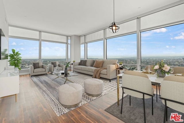 900 W Olympic Boulevard - Photo 1