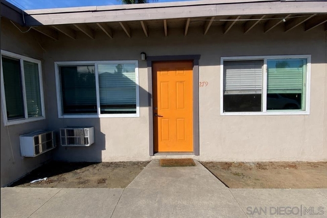 279 S Mollison Ave - Photo 1