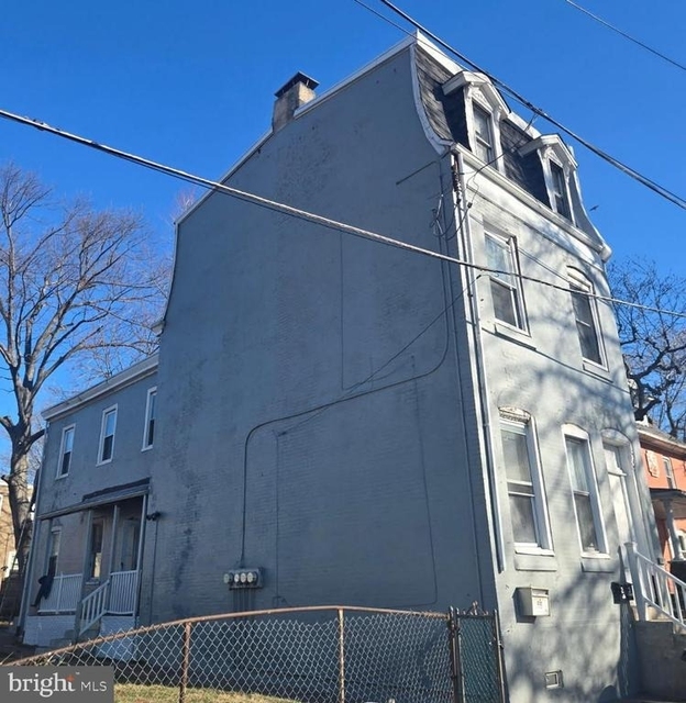 6700 Keystone Street - Photo 1
