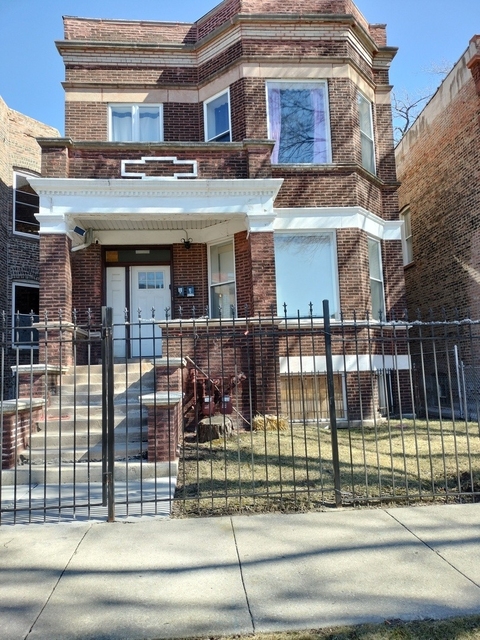 5725 S Green Street - Photo 1
