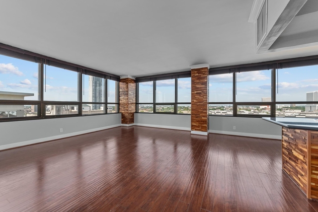 5150 Hidalgo Street - Photo 1