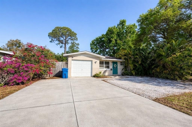 3975 Porpoise Drive Se - Photo 1