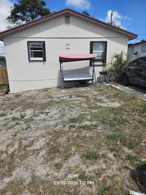 919 Selkirk Street - Photo 1