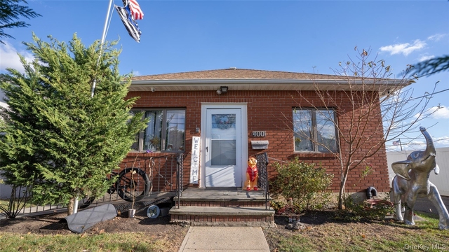4001 Broadway - Photo 1