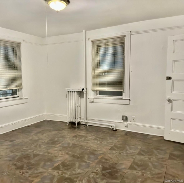 248 Lawrence Avenue - Photo 1