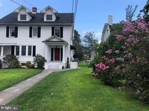 21 Stewart Street S - Photo 1