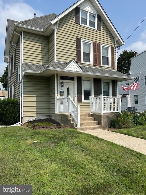 220 Ryers Avenue - Photo 1