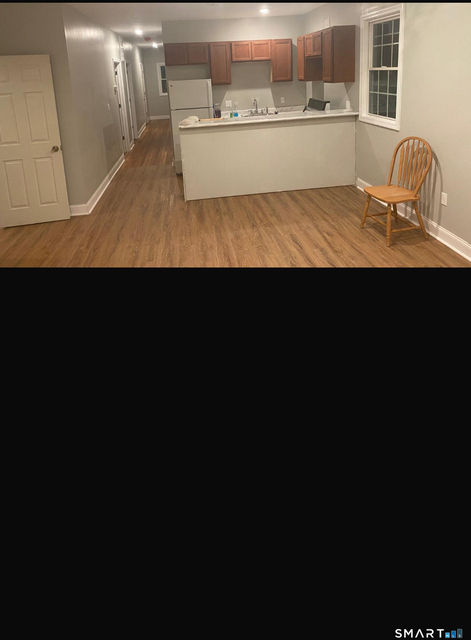 142 Chestnut Avenue - Photo 1