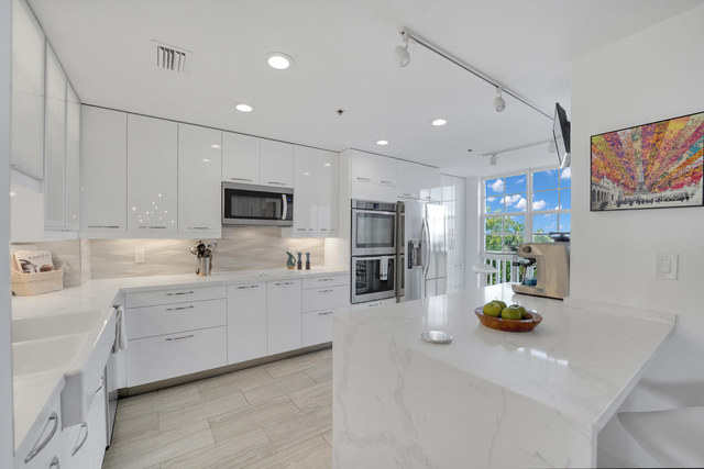 4114 W Palm Aire Drive - Photo 1