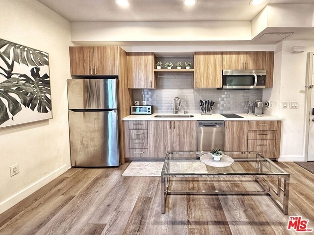 723 S St Andrews Place - Photo 1