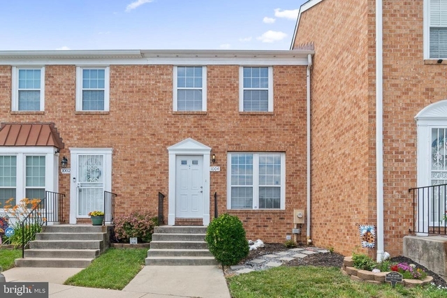 1004 Dartmouth Glen Way - Photo 1