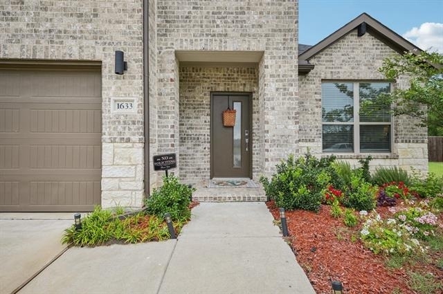 1633 Havenrock Drive - Photo 1
