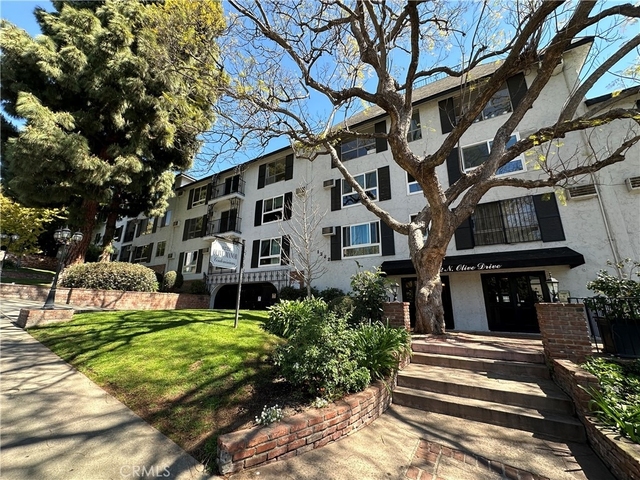 1222 N Olive - Photo 1