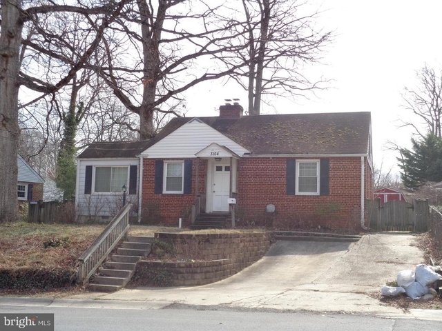 3104 Parker Avenue - Photo 1