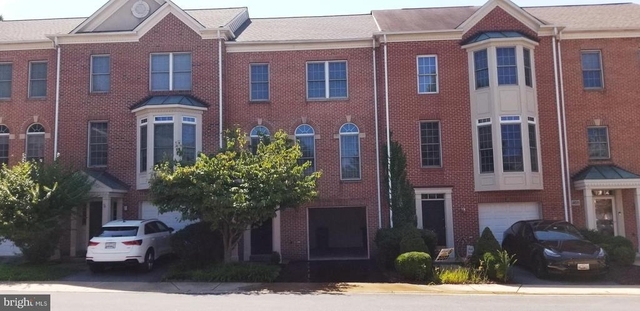 464 Winding Rose Drive - Photo 1
