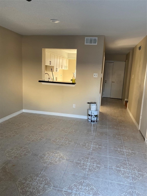 7952 Grove Ridge Drive - Photo 1
