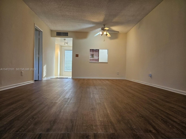 5940 Nw 64th Avenue - Photo 1