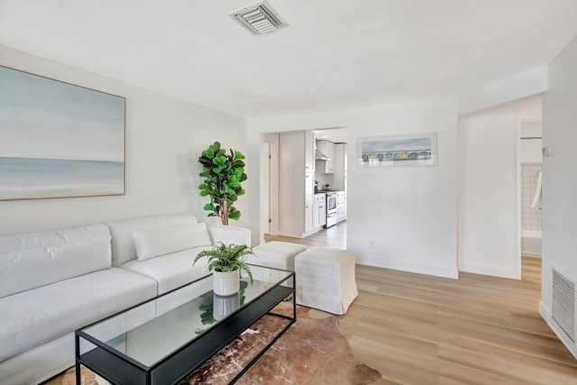 3019 N 57th Drive - Photo 1