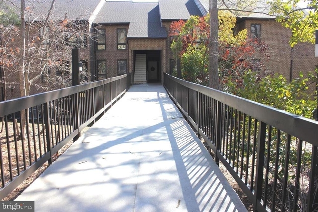 44759 Woodlake Court - Photo 1