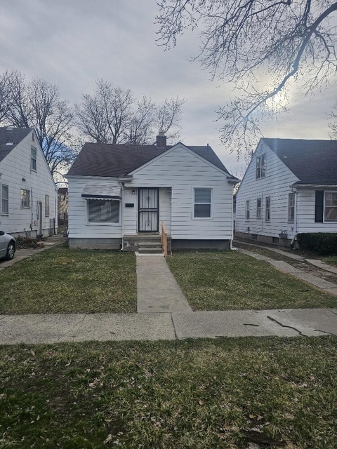 12944 Rosemont - Photo 1