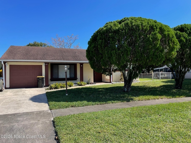 997 Mariposa Drive Ne - Photo 1