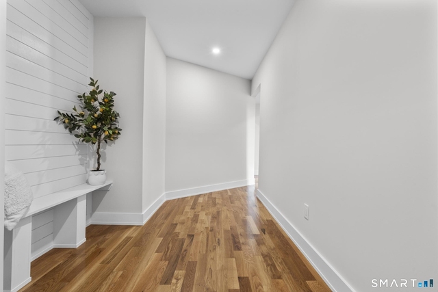 54 Plaza Avenue - Photo 1