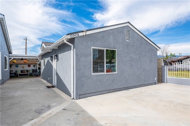12943 Bess Avenue - Photo 1