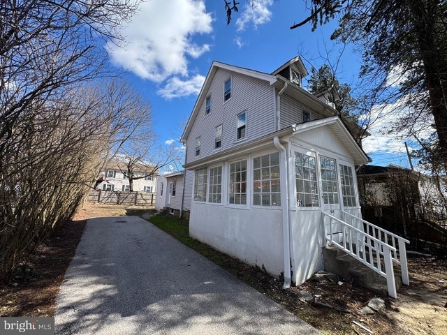 729 E Haverford Road - Photo 1