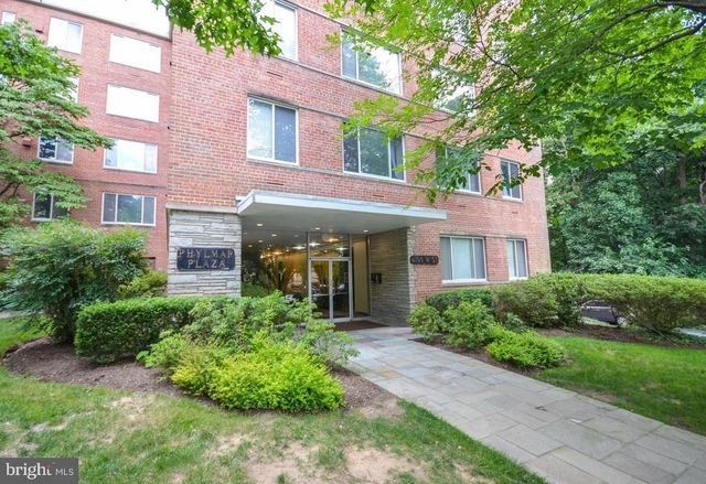 4100 W Street Nw - Photo 1