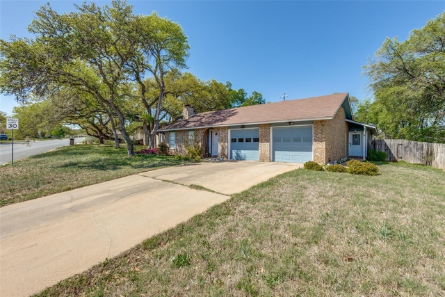 6916 Scenic Brook Dr - Photo 1