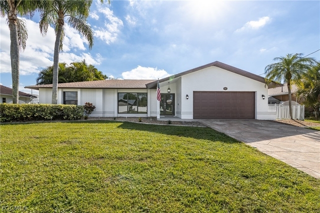 1932 Se 9th Terrace - Photo 1