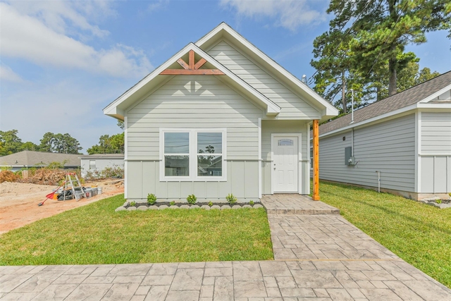 16922 W Forrestal - Photo 1