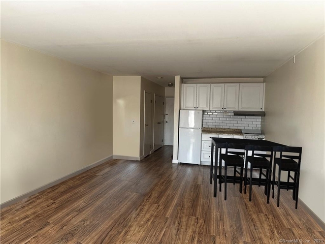 7 Winfield Street - Photo 1