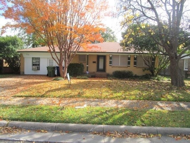 1210 Mcdonald Drive - Photo 1