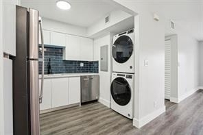 3244 Nw 84th Avenue - Photo 1