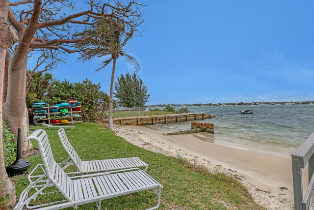 5600 N Flagler Drive - Photo 1