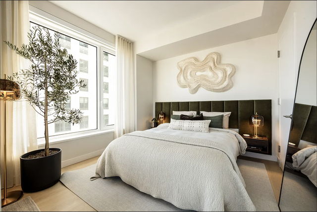 18 India Street - Photo 1