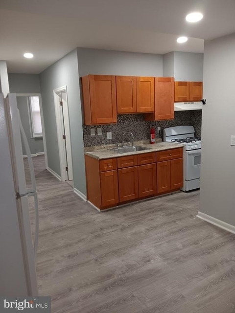 2607 Cecil B Moore - Photo 1