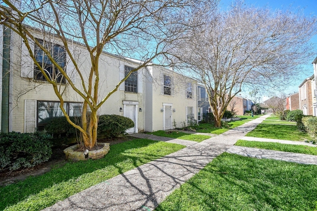 4258 Belle Park Drive - Photo 1