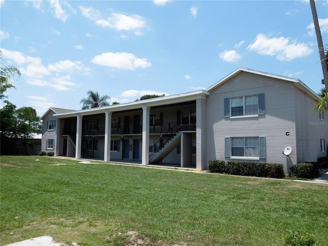 302 S Spring Garden Avenue - Photo 1