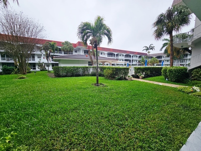 501 Blue Heron Drive - Photo 1