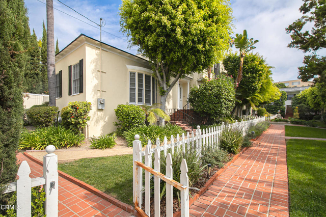 1726 N Vista Street - Photo 1