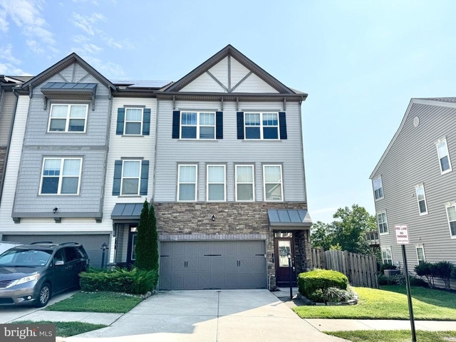 7 Coulter Lane - Photo 1