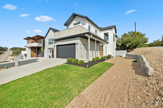14908 Oklahoma St - Photo 1