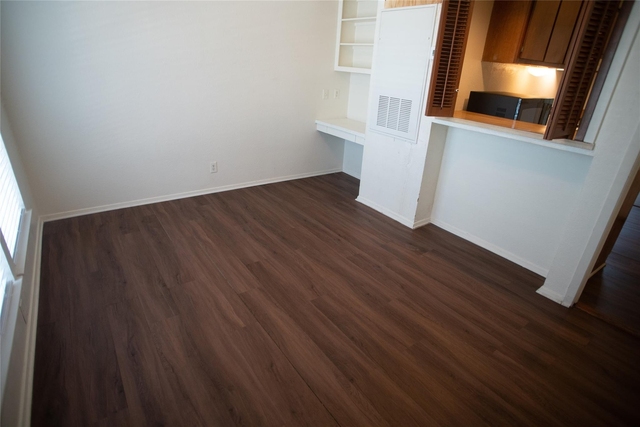 3000 Guadalupe St - Photo 1