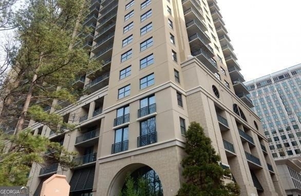 3040 Peachtree Road Nw - Photo 1